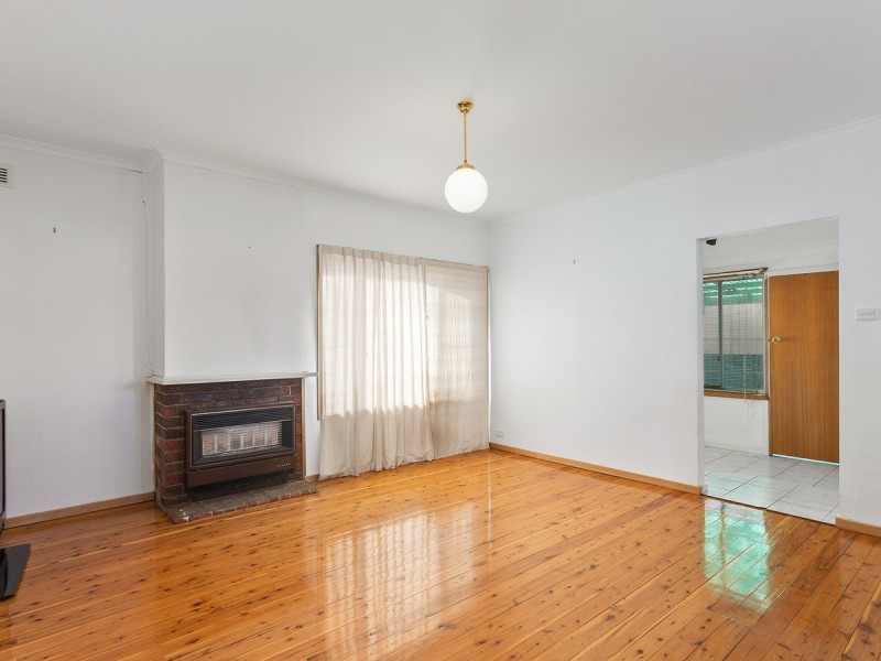 28 Sutton Avenue, Seacombe Gardens SA 5047
