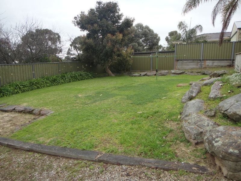 44 Summerford Road, Aberfoyle Park SA 5159