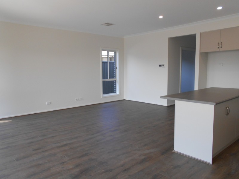 28A Quinlan Avenue, St Marys SA 5042