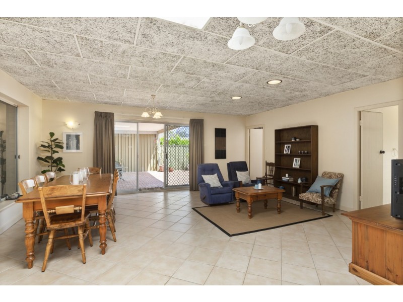 9 Clyde Street, Marion SA 5043