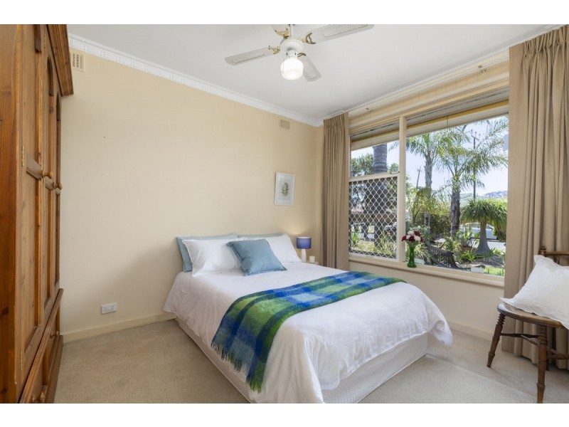 9 Clyde Street, Marion SA 5043