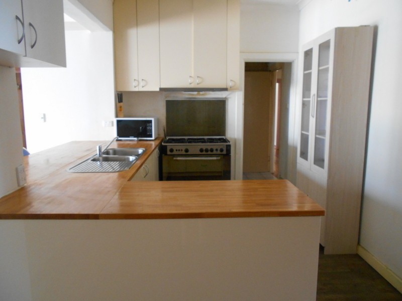 4 Tudor Avenue, Clovelly Park SA 5042