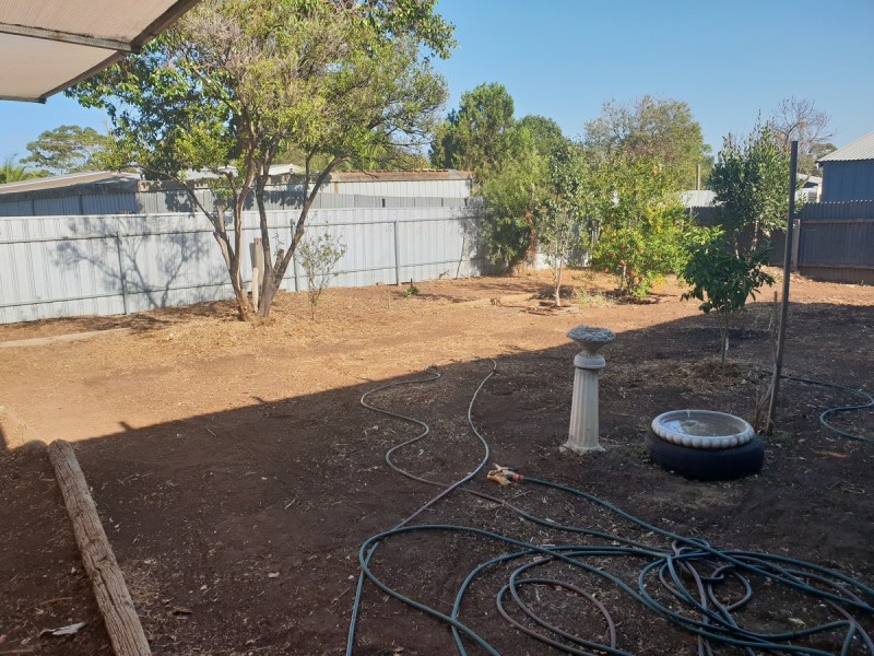 17 Barnabas Crescent, Christie Downs SA 5164