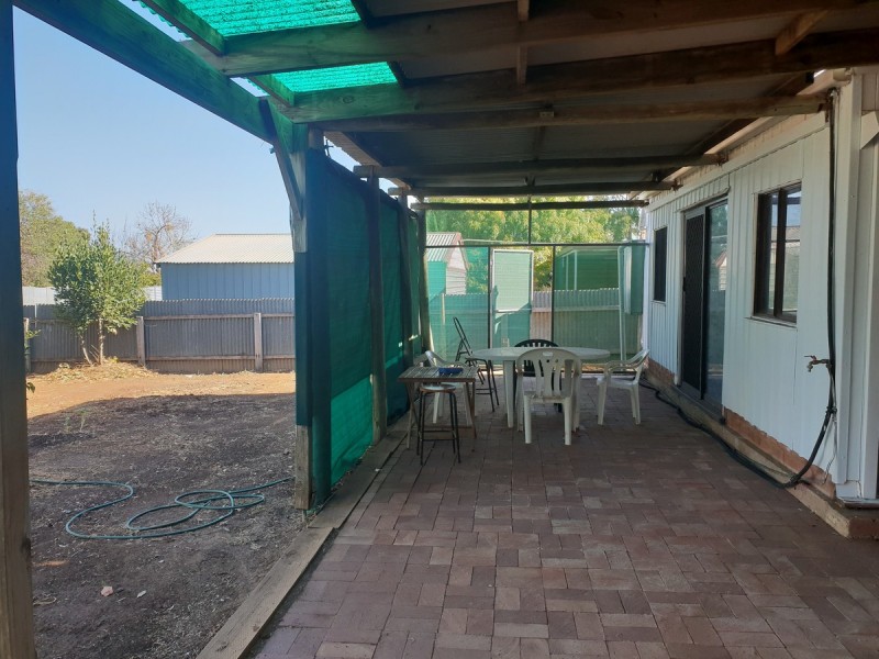 17 Barnabas Crescent, Christie Downs SA 5164