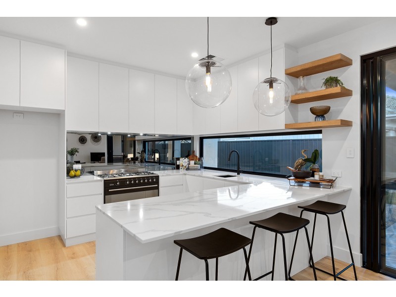 5 Sienna Avenue, Warradale SA 5046