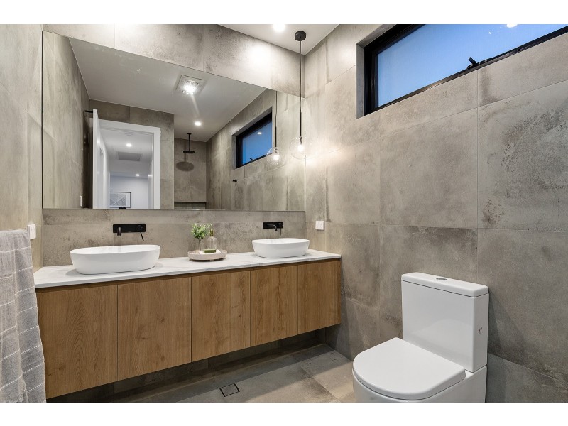 5 Sienna Avenue, Warradale SA 5046