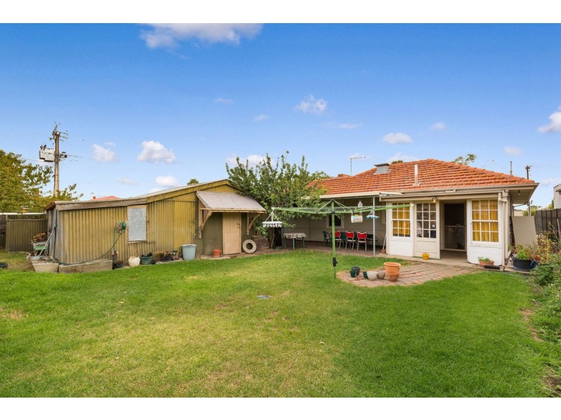 16 Darling Street, Sturt SA 5047