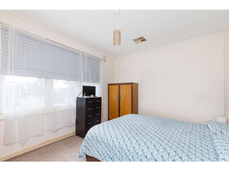 16 Darling Street, Sturt SA 5047