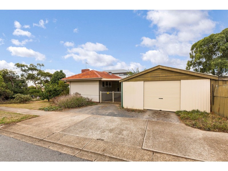 16 Darling Street, Sturt SA 5047