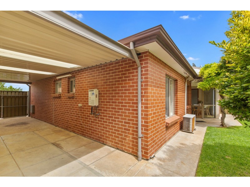 2/22 Wistow Crescent, Trott Park SA 5158