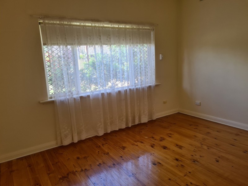 4 Fourth Avenue, Warradale SA 5046