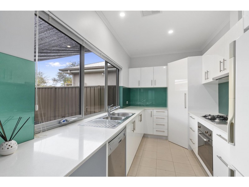 52 Fourth Avenue, Ascot Park SA 5043