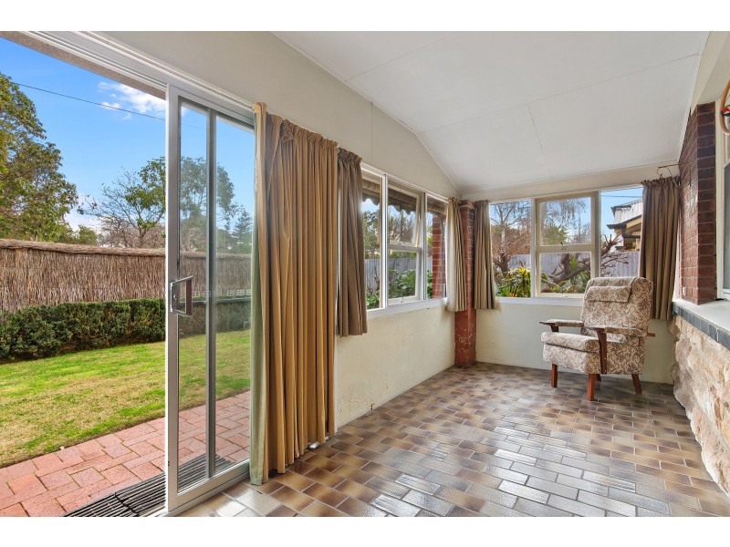 14 Penzance Street, Glenelg SA 5045