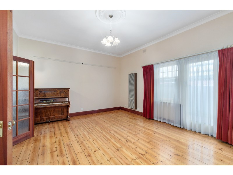 14 Penzance Street, Glenelg SA 5045