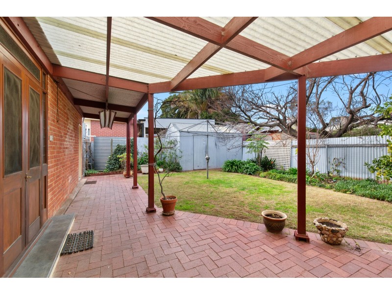 14 Penzance Street, Glenelg SA 5045