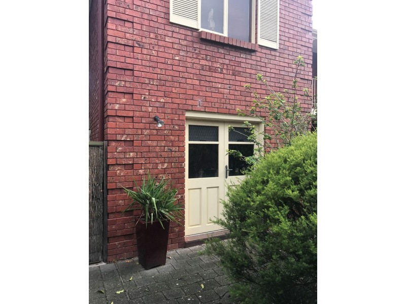 2/27-29 Moseley, Glenelg SA 5045