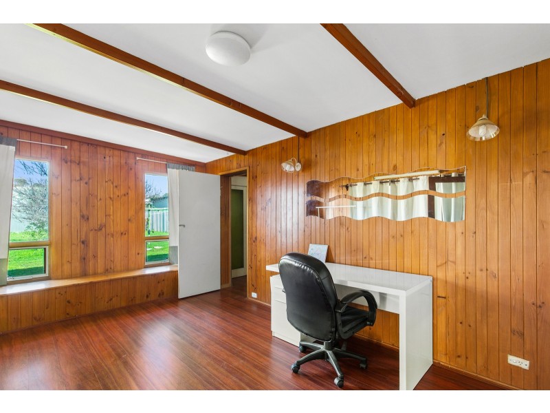 4 Tudor Avenue, Clovelly Park SA 5042