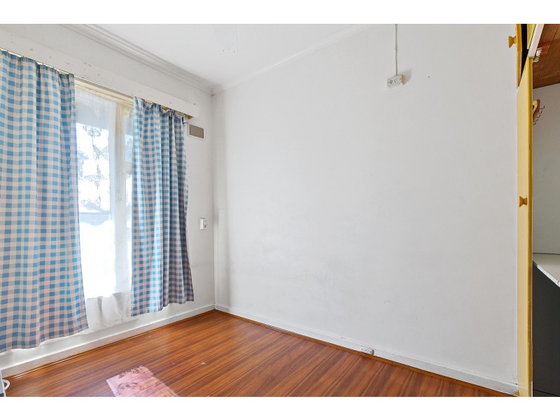 4 Tudor Avenue, Clovelly Park SA 5042