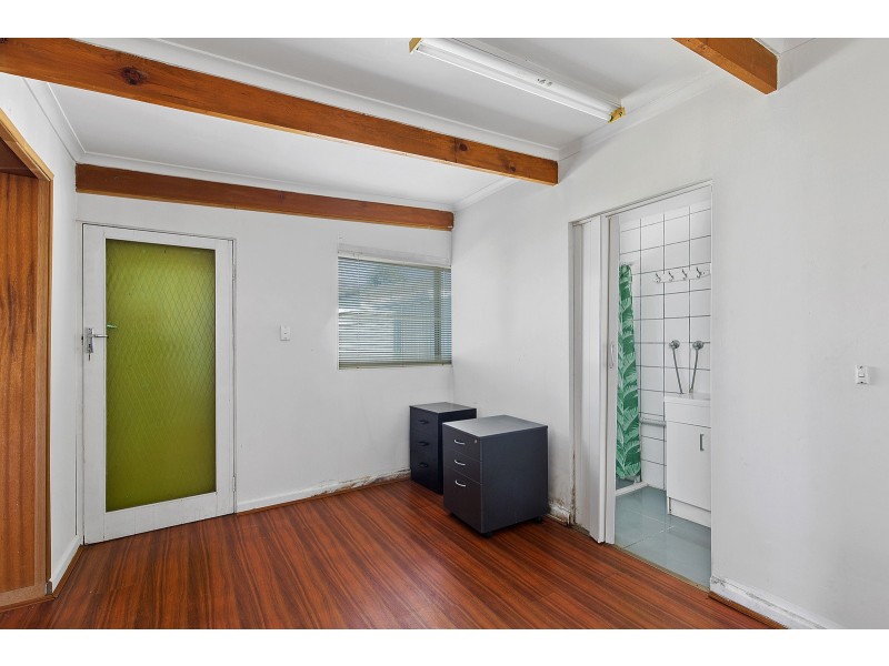 4 Tudor Avenue, Clovelly Park SA 5042