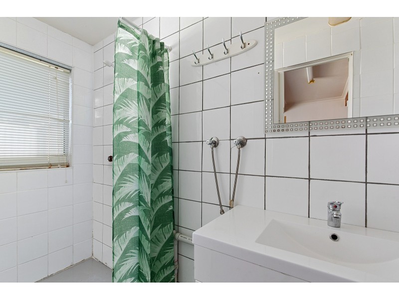 4 Tudor Avenue, Clovelly Park SA 5042