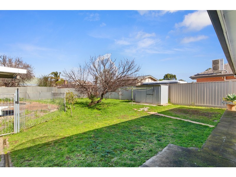 4 Tudor Avenue, Clovelly Park SA 5042