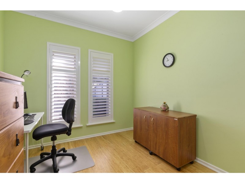 12A Parsons Grove, Park Holme SA 5043