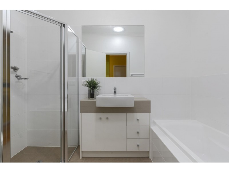 12A Parsons Grove, Park Holme SA 5043