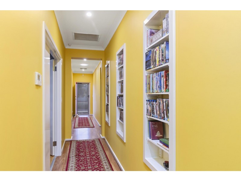 12A Parsons Grove, Park Holme SA 5043