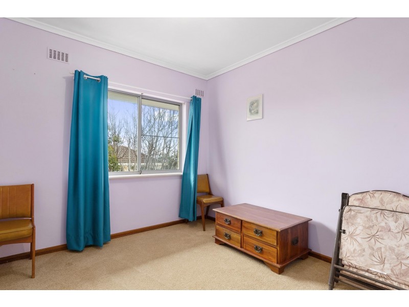 5 Basten Avenue, Seaview Downs SA 5049