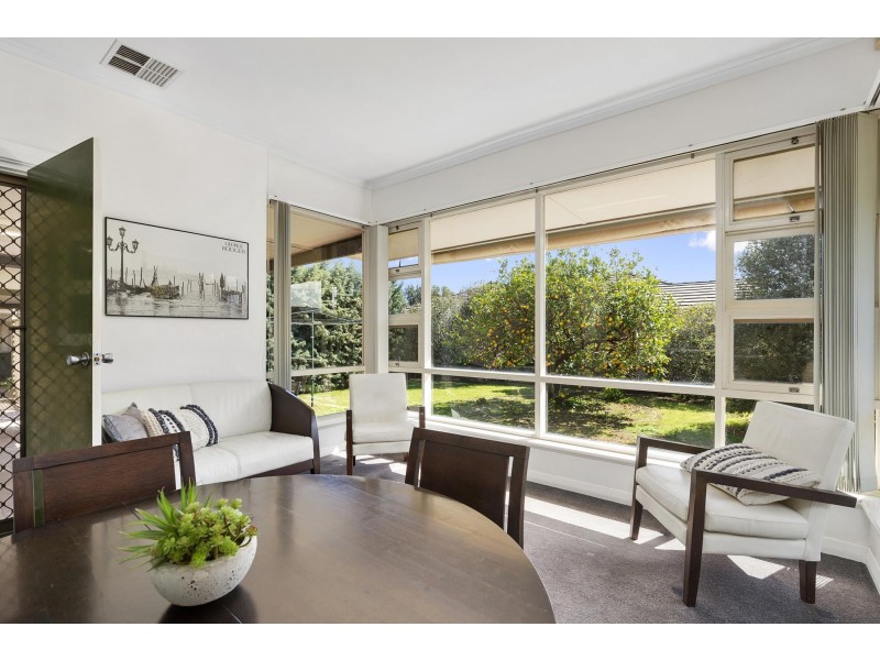 11 Oliphant Avenue, Oaklands Park SA 5046