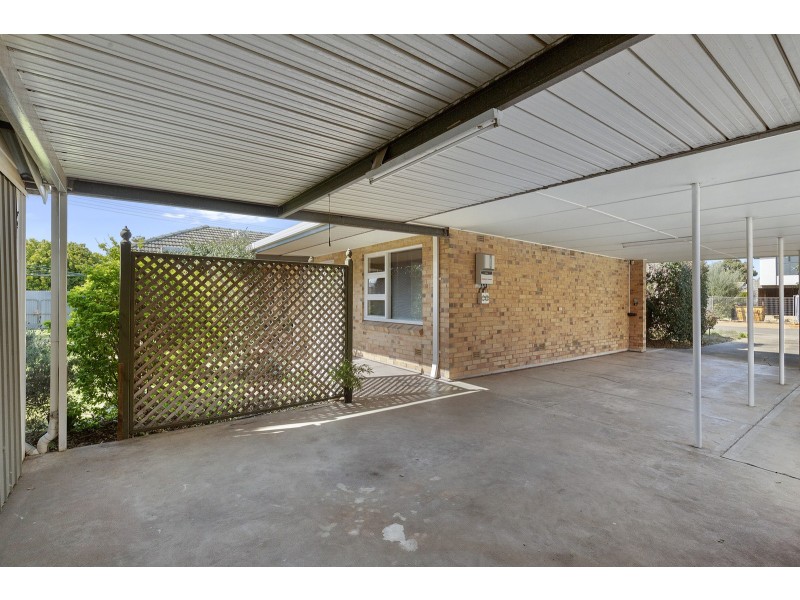 11 Oliphant Avenue, Oaklands Park SA 5046