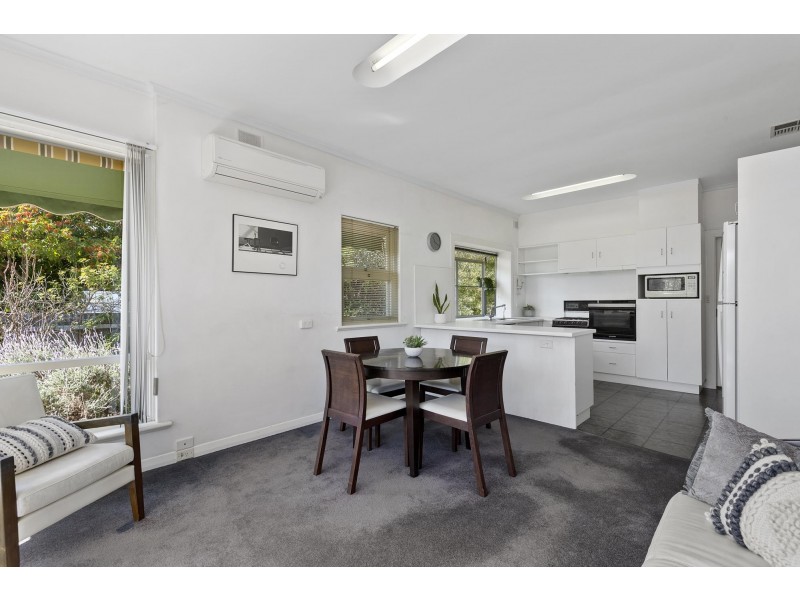 11 Oliphant Avenue, Oaklands Park SA 5046