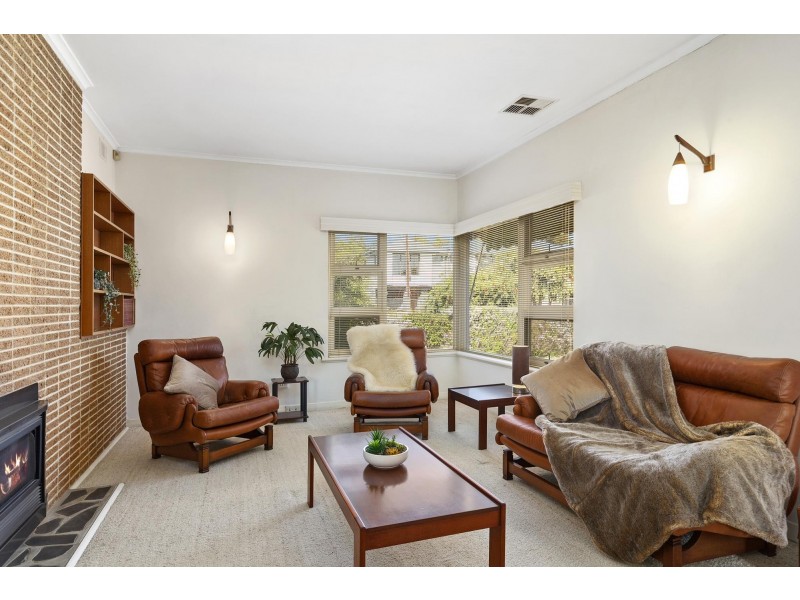11 Oliphant Avenue, Oaklands Park SA 5046