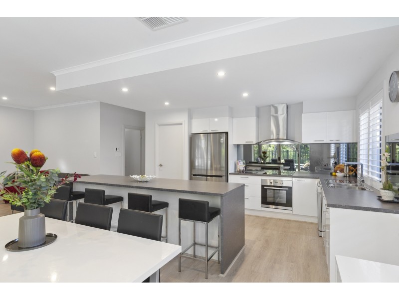 31 Jordan Court, Aberfoyle Park SA 5159