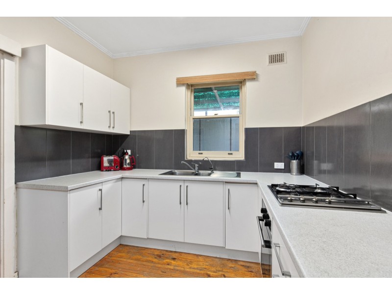 13 Ulinga Street, Glenelg North SA 5045