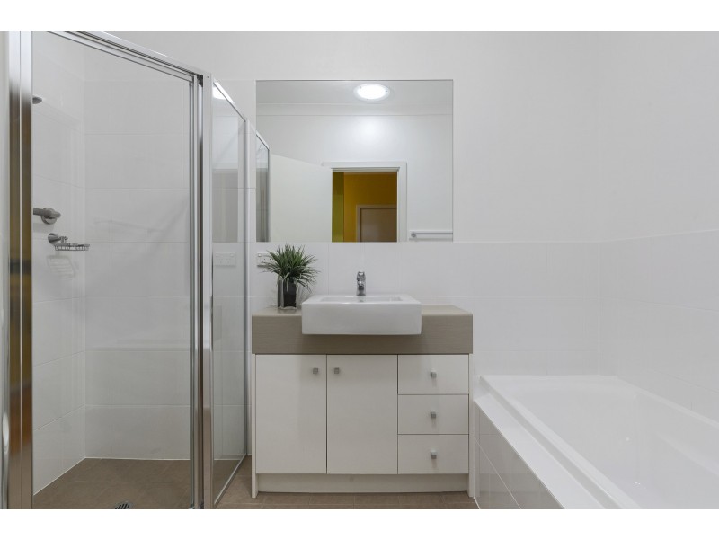 12A Parsons Grove, Park Holme SA 5043