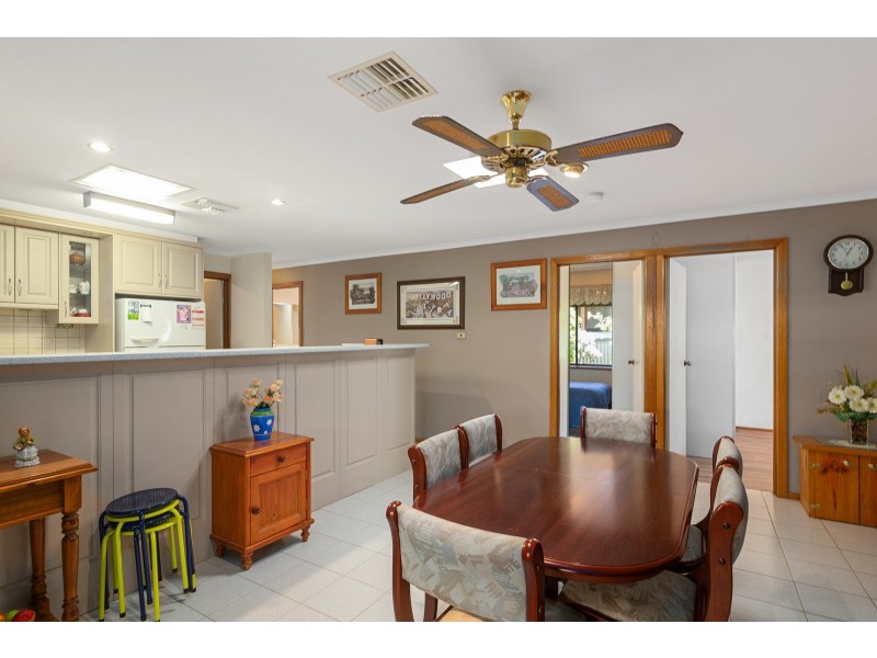 22 Darwendale Street, Huntfield Heights SA 5163