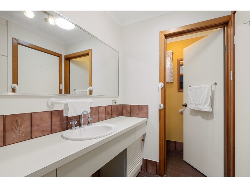 22 Darwendale Street, Huntfield Heights SA 5163