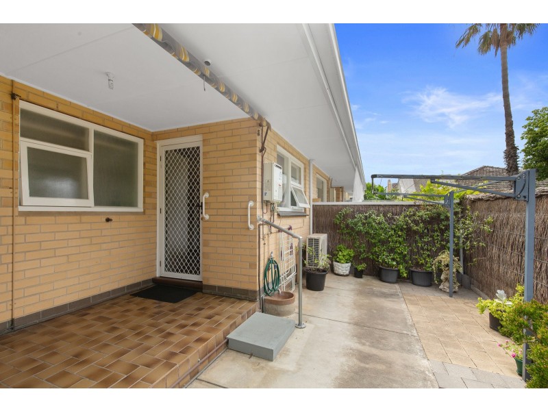 10/48 Partridge Street, Glenelg SA 5045