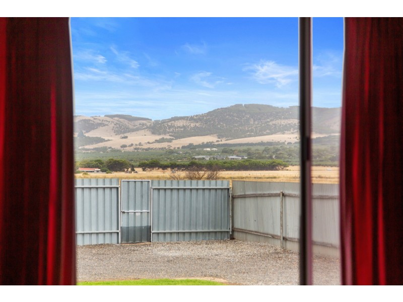 11 Ningana Road, Aldinga Beach SA 5173