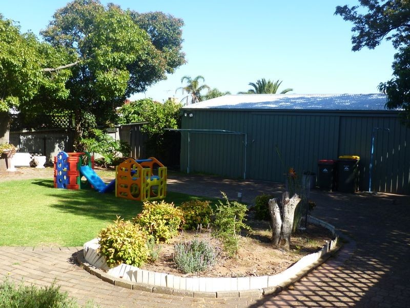 5 Celtic Ave, Clovelly Park SA 5042