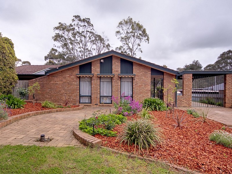 13 Woodham Court, Aberfoyle Park SA 5159