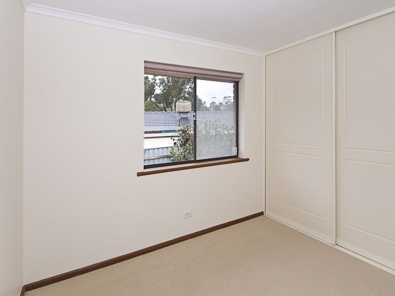 13 Woodham Court, Aberfoyle Park SA 5159