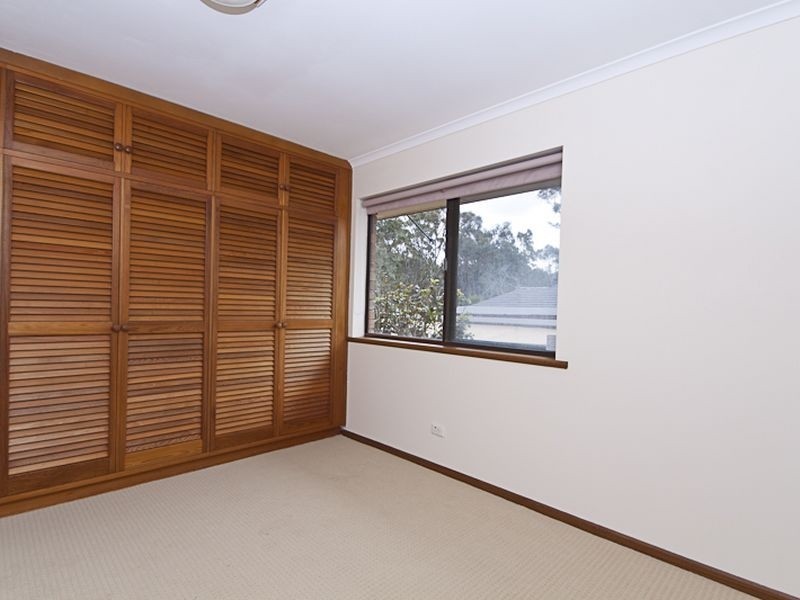 13 Woodham Court, Aberfoyle Park SA 5159