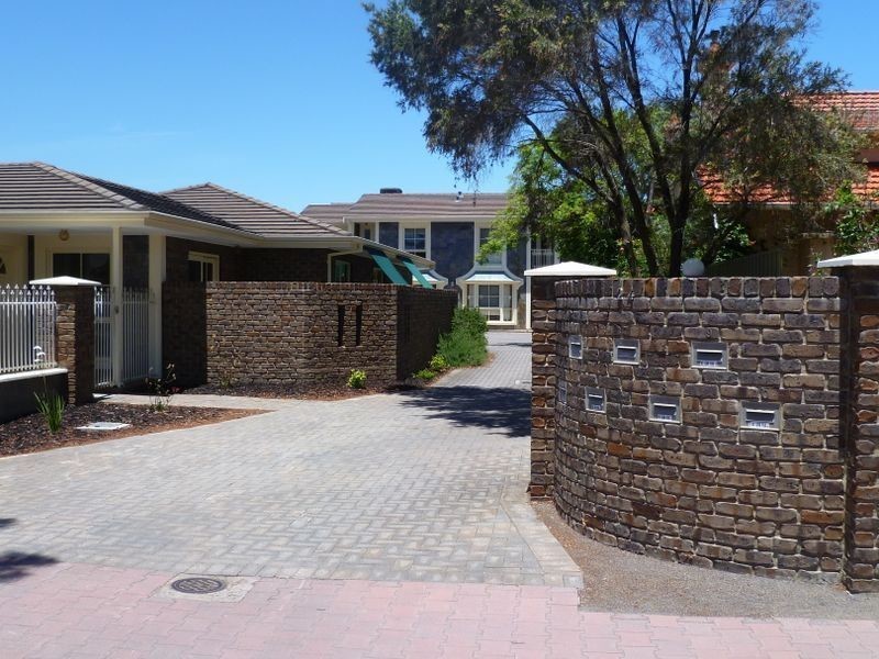 7/24 Broadway, Glenelg South SA 5045