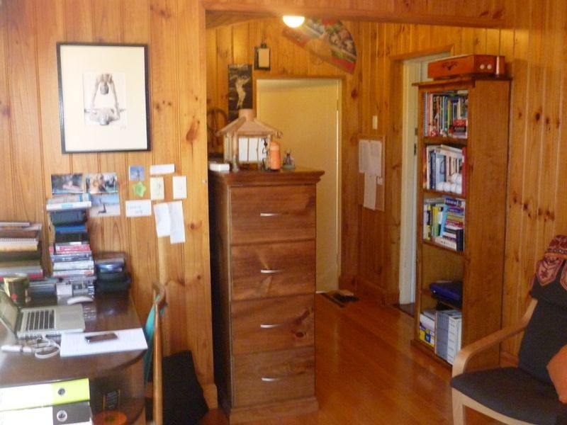 13 Keynes Ave, Warradale SA 5046