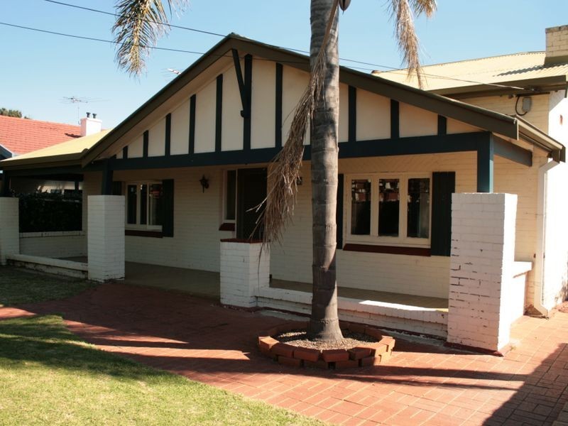 70 Cedar Ave, Brighton SA 5048