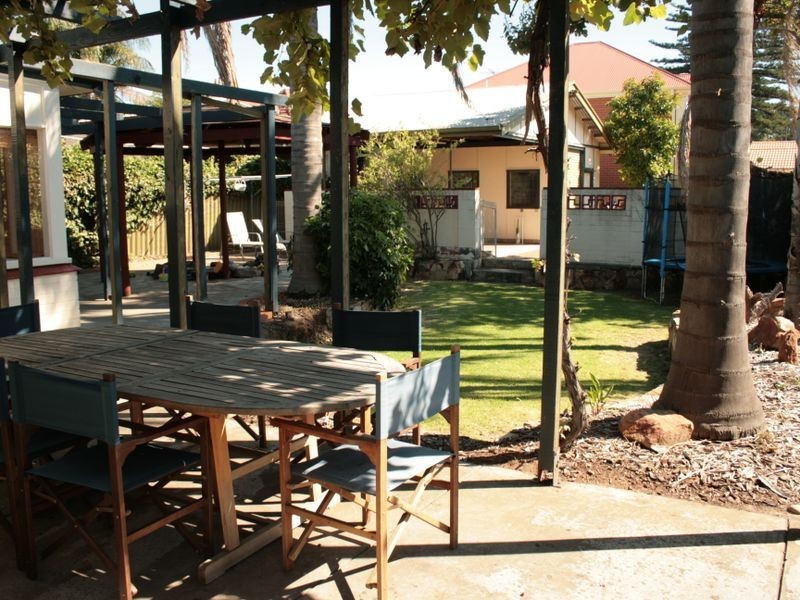 70 Cedar Ave, Brighton SA 5048