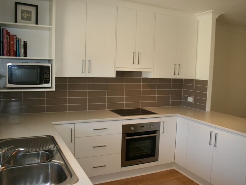 2/5 Strathmore Tce, Brighton SA 5048