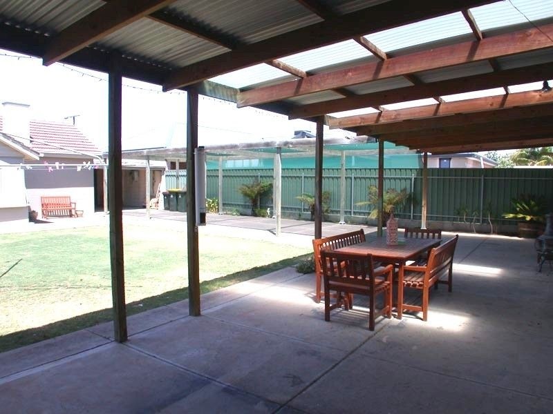 27 Vinall Street, Dover Gardens SA 5048